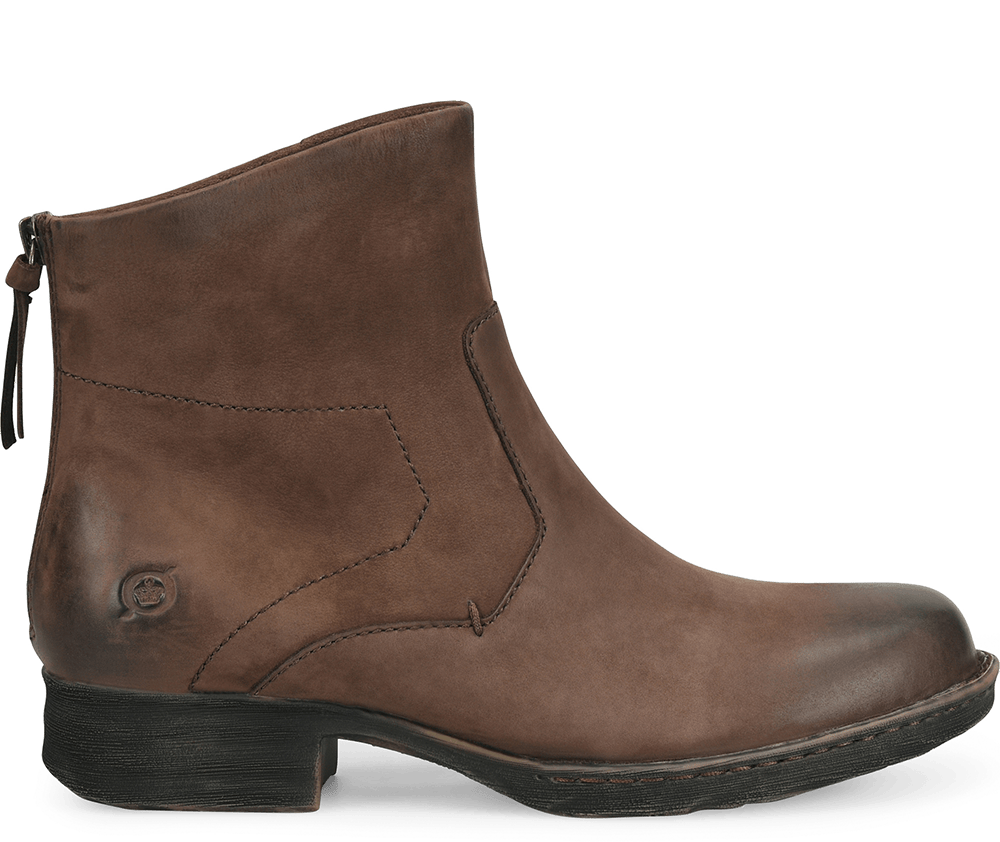 Mercado ankle boot in brown suede.